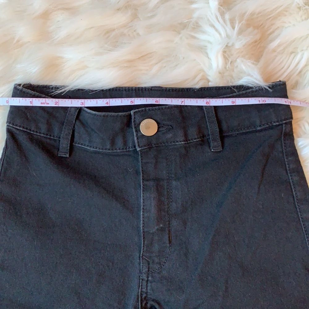 H&M Divided Black Denim Jean Shorts Size 2 - Picture 6 of 6